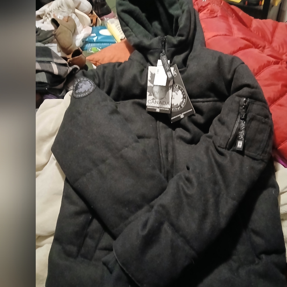 Canada Goose Black Hooded Puffer Jacket